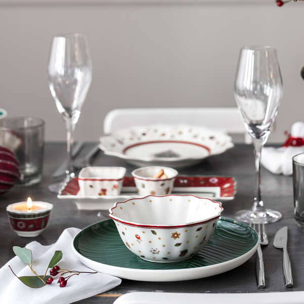 Conjunto de Louças Natalinas Premium – Kit Completo com Enfeites | Ceia Perfeita 2025