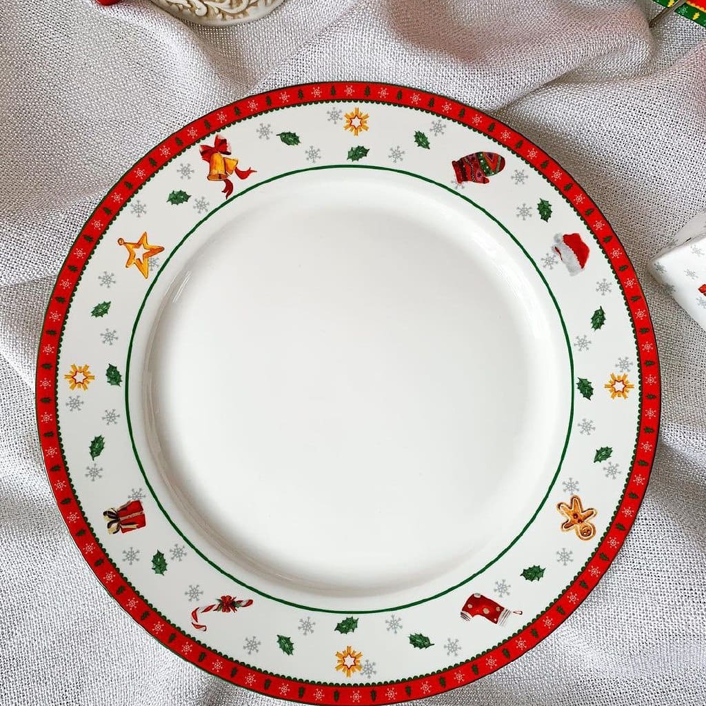 Conjunto de Porcelana Natalino com 6 Peças