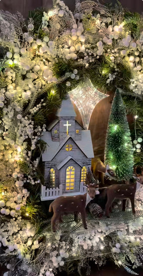 Guirlanda Iluminada Vila Natalina com Igreja e Renas LED